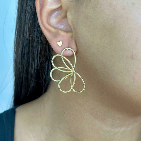 Brinco pétala de flor - banhado a ouro 18K - comprar online