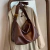 Bolsa Boston de couro PU para mulheres, bolsa de ombro de grande capacidade, bolsas crossbody, design de travesseiro vintage, casual na internet