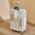Pastel clássico transportadora 20 22 24 26 28 Polegada conteúdo de aeronave médio duro transportadora saco de viagem abs bagagem carry-on mala de cabine na internet