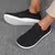 Nova moda dedo do pé largo tênis descalço malha sola macia respirável rendas até sapatos versátil diário dedo do pé redondo casal tênis de corrida na internet