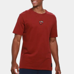 Camiseta NBA Miami Heat Mitchell & Ness Masculina Bordô - NBA