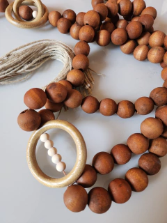Colar Decorativo Argola - madeira - Garimpay Tiradentes & Cia