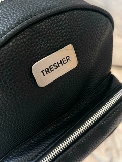 MOCHILA TRESHER TACHAS en internet