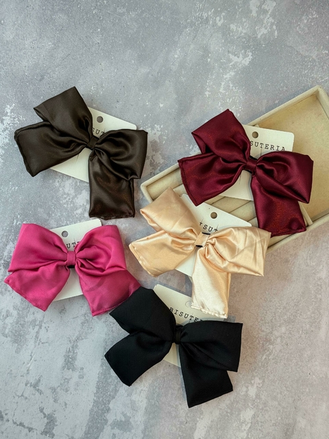 Colita moño de satén - comprar online