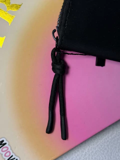 BILLETERA AMAYRA IMPERMEABLE en internet
