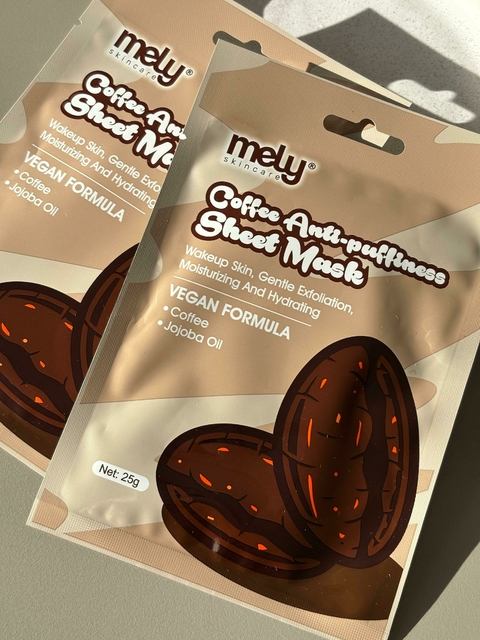 Mascarilla facial con aceite de jojoba y café