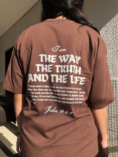 Camiseta Oversized “I Am” Marrom