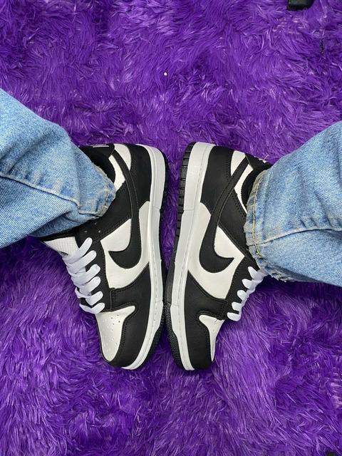 NIKE DUNK LOW PANDA
