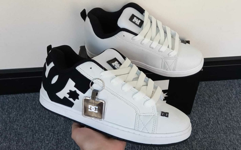 DC SHOES COURT GRAFFIK BLANCA