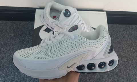 NIKE AIR MAX DN BLANCA