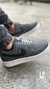Air Force 1 / Cinza e Preto na internet