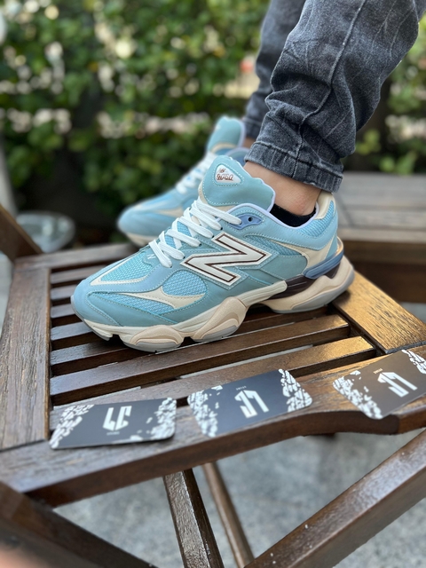 New Balance 9060/ Azul bebe