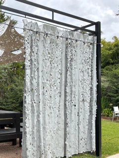 2 Cortinas Infinity 1.50x2.20 + Kit de montaje - comprar online