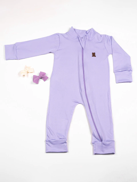 Macacão Bebê Lilás Suede Comfy - comprar online