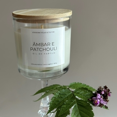 Vela Âmbar e patchouli