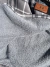 Imagen de Manta de presentación línea Milán gris, tela doble faz de polar y corderito soft