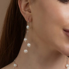 brinco de perola legitima feminina  branca 