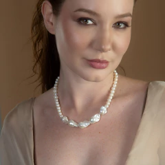 Colar Coral na internet