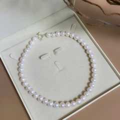 Colar Clair de Lune na internet