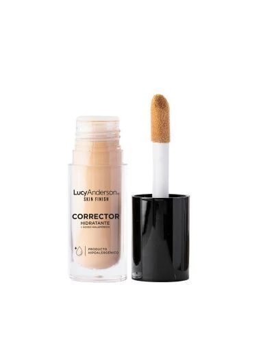 Corrector Lucy Anderson 02