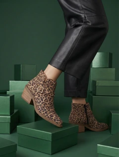 Botas Norya en internet