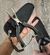 Pinza saca anillas con funda