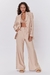 Blazer Acinturado Camila na internet