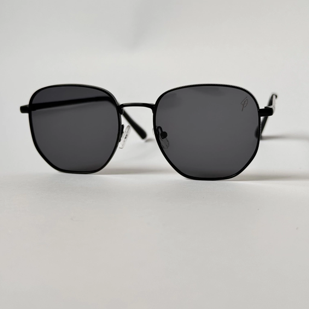 Classic All Black