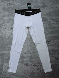 Calza Larga Nike Pro en internet