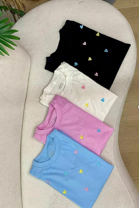 T-Shirt Algodão Bordada Coração - comprar online