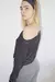 MANIAC - ONE SHOULDER LONG SLEEVE NEGRO RAYADO FINO - Industria