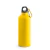 Squeeze de alumínio amarelo matte com capacidade de 500 ml e mosquetão preso na tampa preta