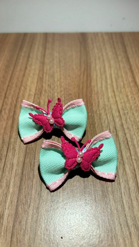 Laço com miolo de borboleta