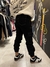 Jean Puño Cargo Costuras Blancas. - comprar online