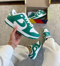 Dunk Branco / Verde Bandeira