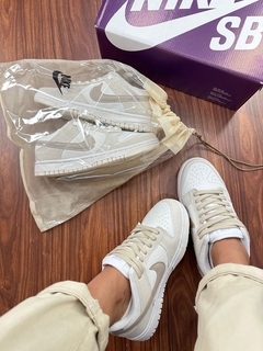 Dunk Luxo Cinza Gliter - comprar online