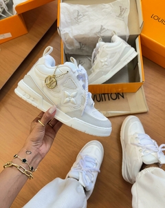 LV Skate Branco/Cinza - comprar online