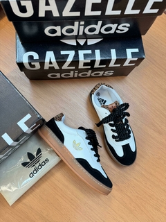 Gazelle Collor Branco Animal Print na internet