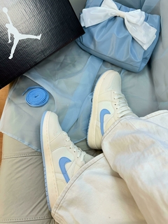 Jordan 23 Linha Luxo Off/Azul - loja online
