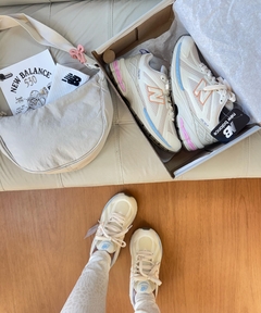 NB 1906 Off/Azul/Rosa - comprar online