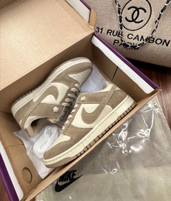 Dunk Low Pro Camurça Bege - comprar online