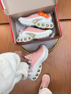 Air Max DN Off/Rosê na internet