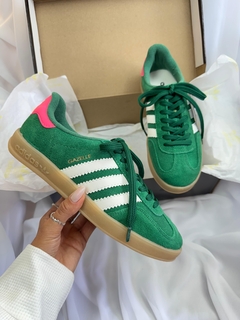 Gazelle Verde Bandeira