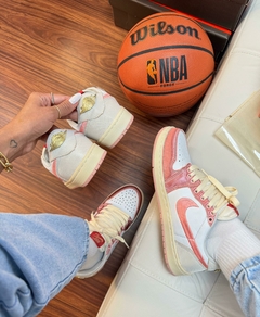 Jordan Low x Travis Rosê na internet