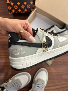 AF x LV Preto - comprar online