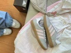 Gazelle Pastel/Rosê na internet