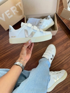 V Velcro Branco/Prata - comprar online