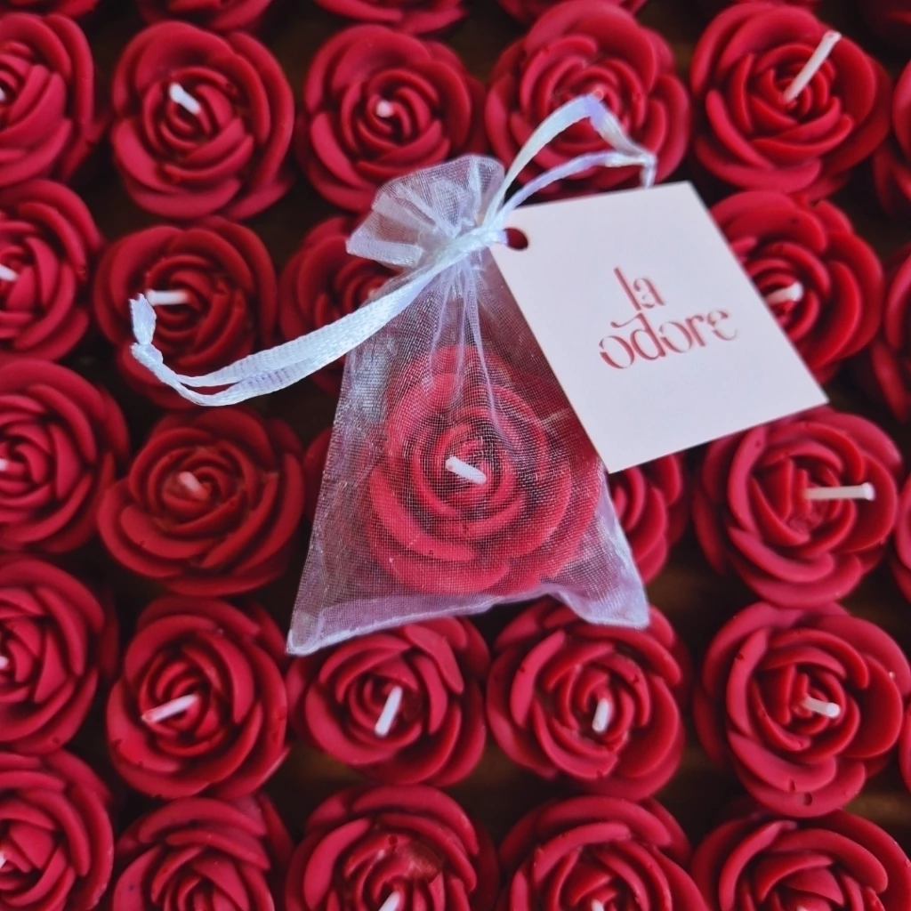 Mini Vela Aromática de Rosa Personalizada - a partir de 10 unid - La Odore
