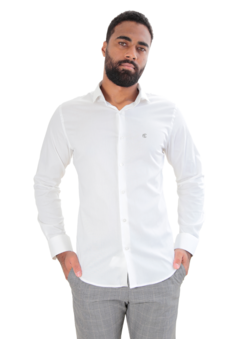 Camisa social modelagem super slim com elastano