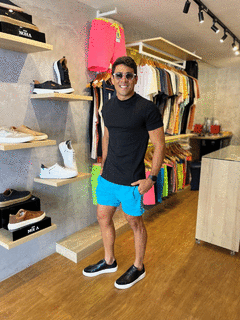 T-SHIRT PREMIUM PRETA - comprar online